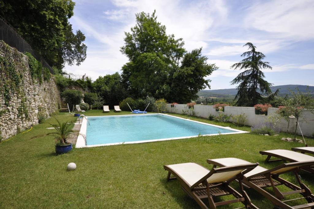 Le Castel Du Mont Boise Hotell Montboucher-sur-Jabron Eksteriør bilde
