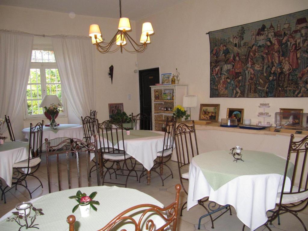 Le Castel Du Mont Boise Hotell Montboucher-sur-Jabron Eksteriør bilde