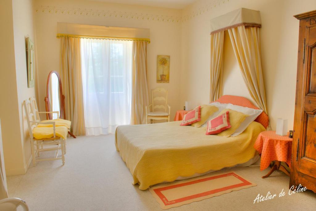 Le Castel Du Mont Boise Hotell Montboucher-sur-Jabron Eksteriør bilde