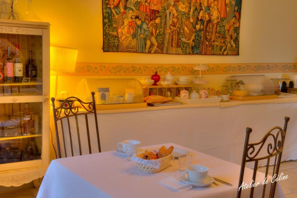 Le Castel Du Mont Boise Hotell Montboucher-sur-Jabron Eksteriør bilde