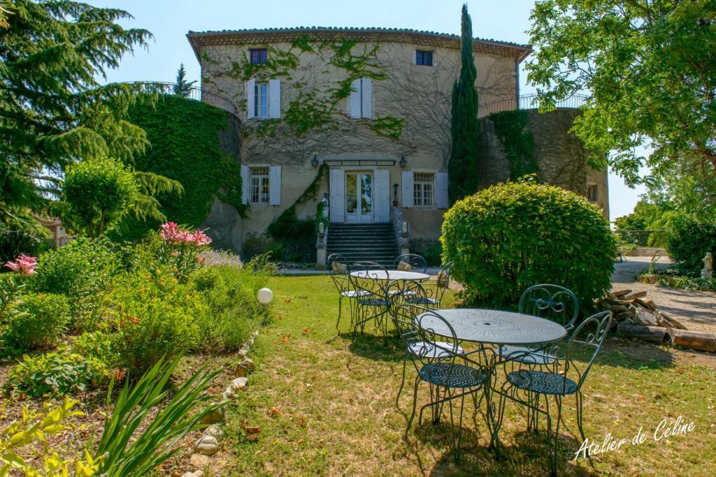 Le Castel Du Mont Boise Hotell Montboucher-sur-Jabron Eksteriør bilde